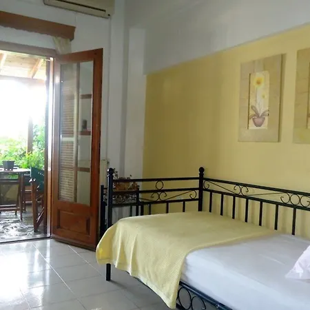 Pansion Katerina Aparthotel 3*