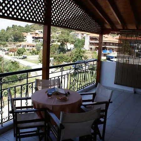 Pansion Katerina 3* Ουρανούπολη